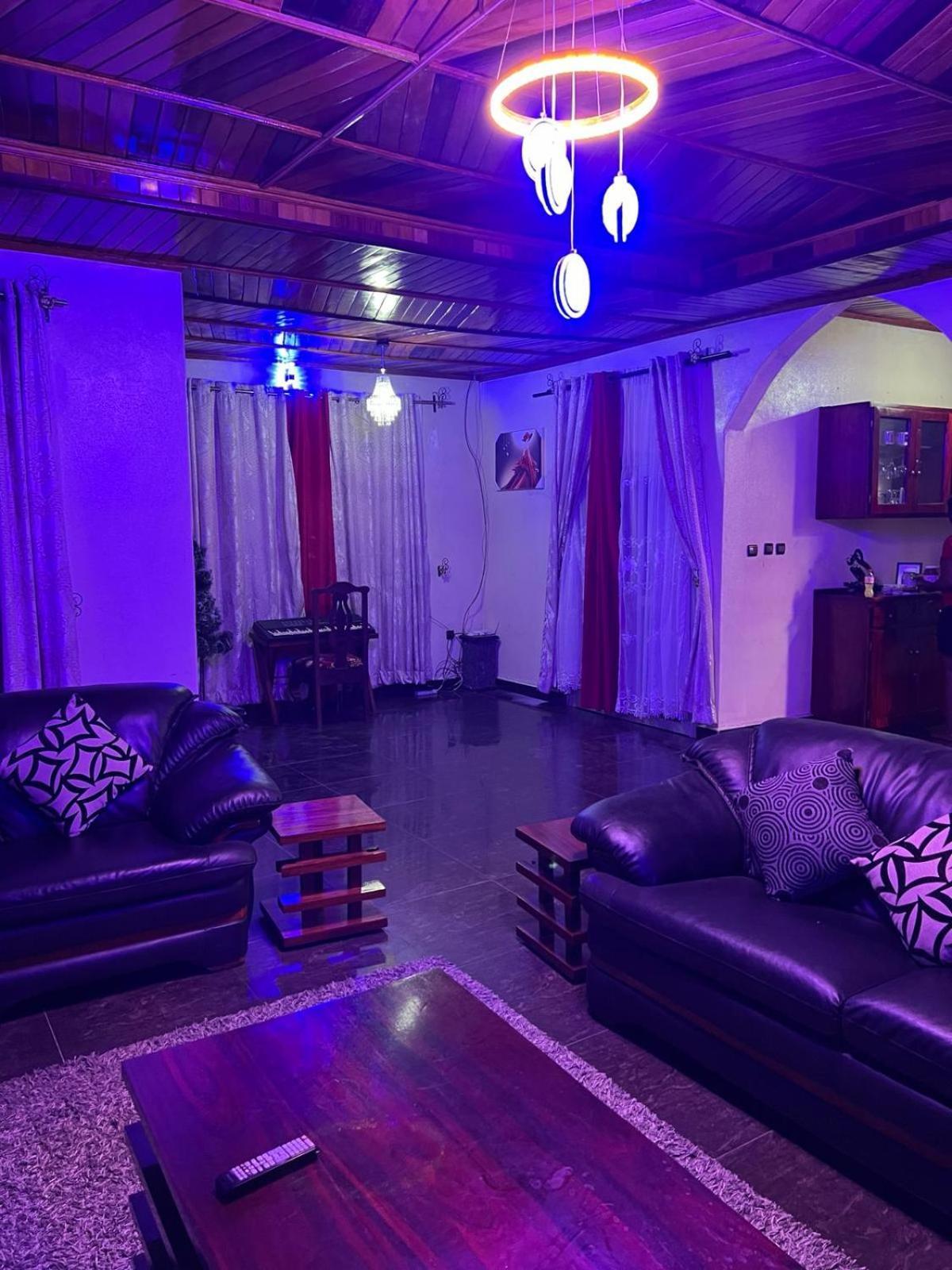 Apex Guest Facility Appartement Buea Buitenkant foto