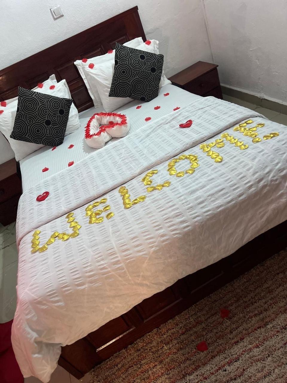 Apex Guest Facility Appartement Buea Buitenkant foto